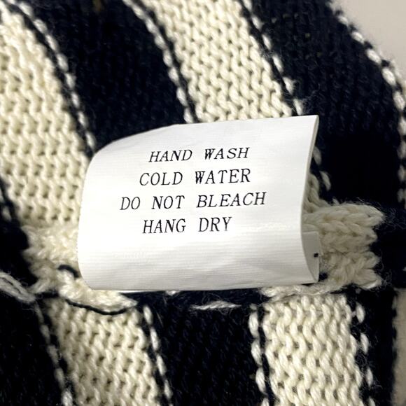 Adorable Knit Striped Coquette Gothic Emo Cropped Tank - Picture 10 of 11